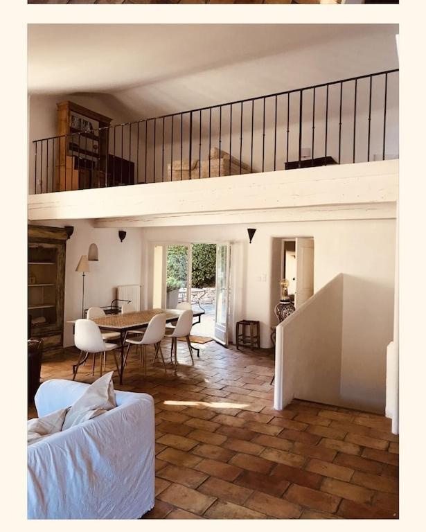 La Cadelle Villa Cotignac Exterior photo